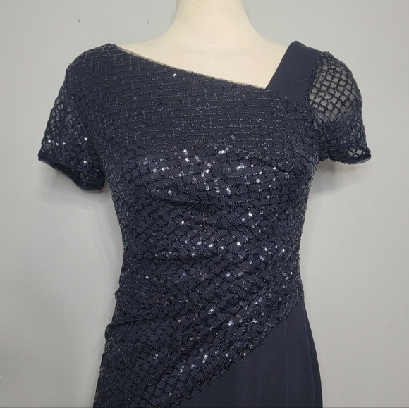 Adrianna Papell | Navy Blue Floor Length Sequin Crepe Dress Mother of Br… - Picture 2 of 13